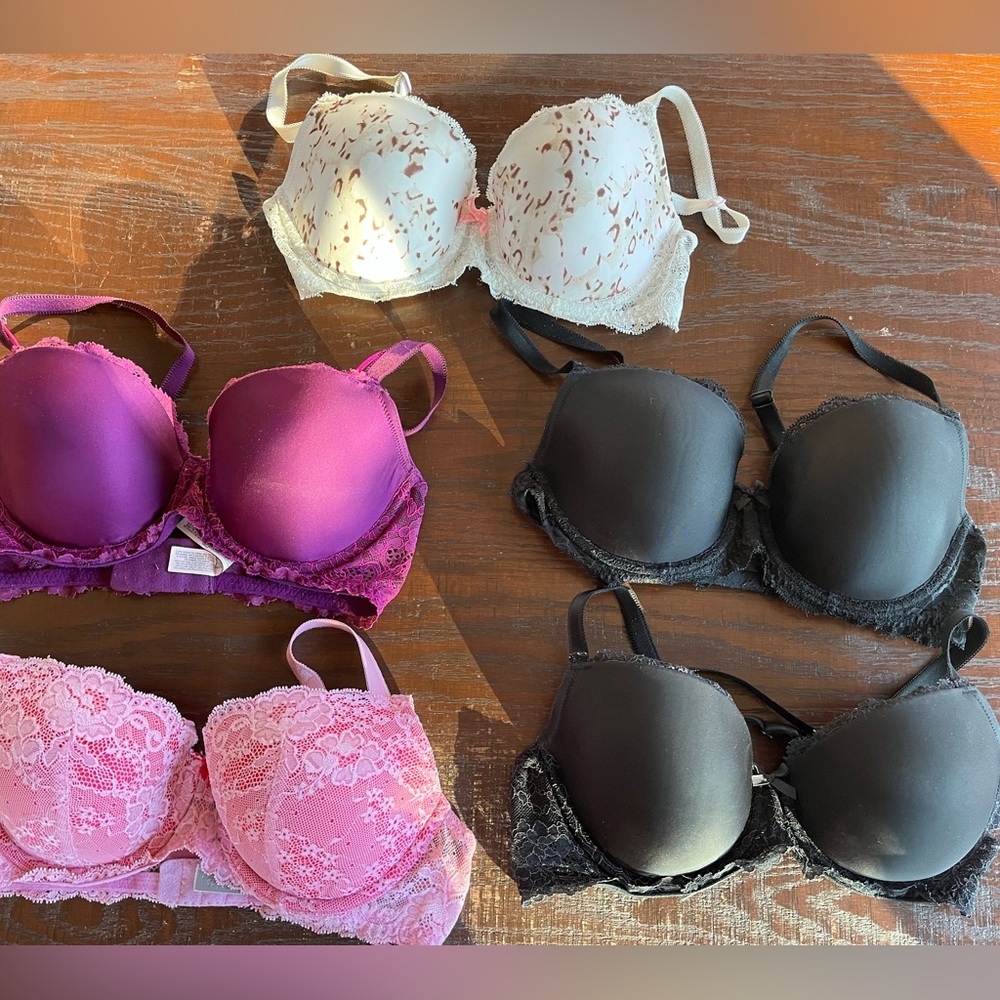5 Victoria’s Secret Dream Angels Demi Lined 34D bras